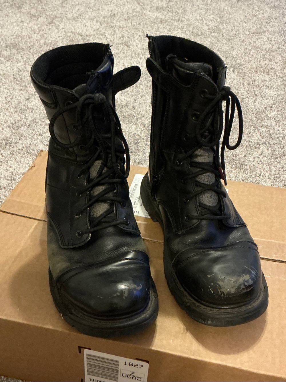 Men's Black Lace-Up Work Boots - Rugged Tactical Style